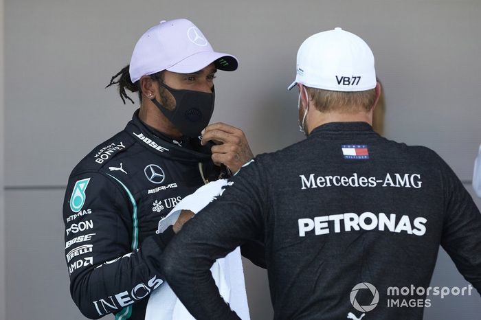 Lewis Hamilton, Mercedes-AMG Petronas F1, y Valtteri Bottas, Mercedes-AMG Petronas F1