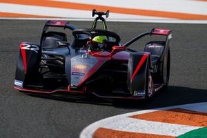 Oliver Rowland, Nissan e.dams, Nissan IMO2