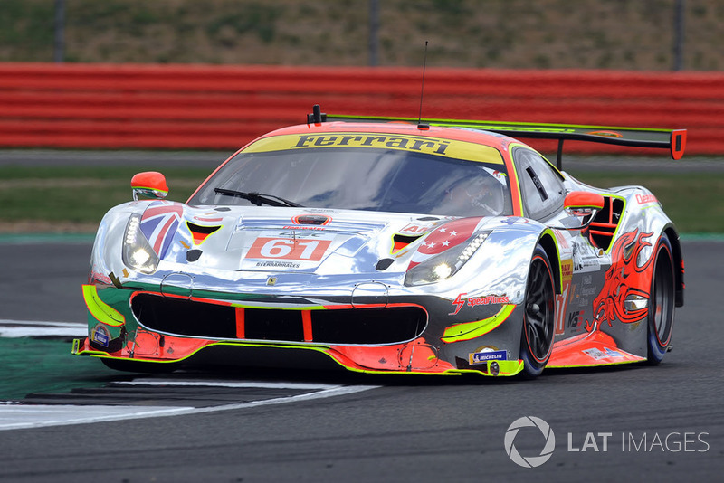 #61 Clearwater Racing Ferrari 488 GTE: Weng Sun Mok, Keita Sawa, Matthew Griffin 