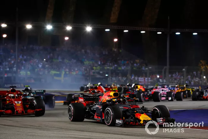 Max Verstappen, Red Bull Racing RB14, Sebastian Vettel, Ferrari SF71H, Valtteri Bottas, Mercedes AMG F1 W09 EQ Power+