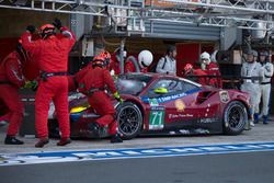 #71 AF Corse Ferrari 488 GTE: Davide Rigon, Sam Bird, Miguel Molina