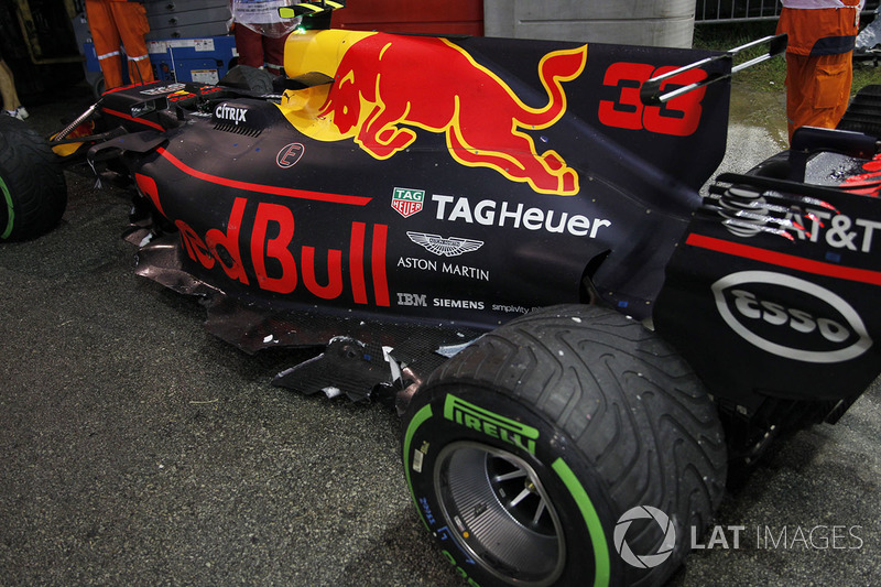 The damaged car of Max Verstappen, Red Bull Racing RB13 after crashing out at the start of the race