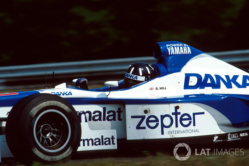 Damon Hill, Arrows Yamaha A18. Un successo sfumato soltanto all'ultimo giro, ma una gara rimasta nella storia