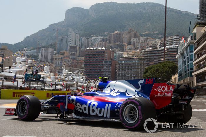 Carlos Sainz Jr., Scuderia Toro Rosso STR12