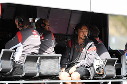Аяо Коматсу, Haas F1 Team, на командному містку