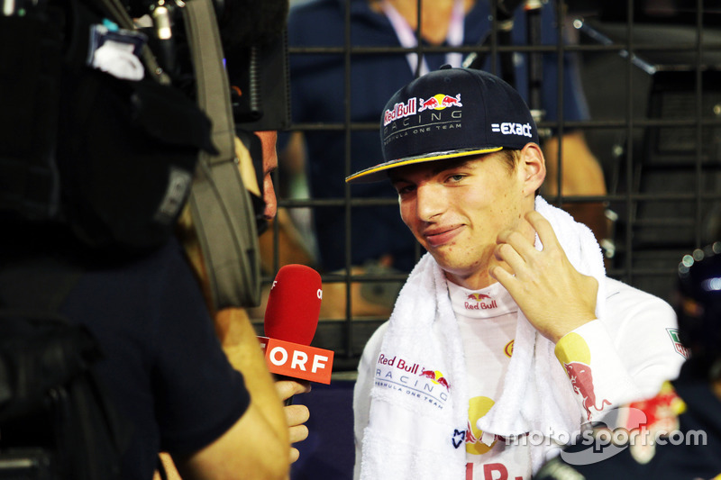 Max Verstappen, Red Bull Racing en la parrilla