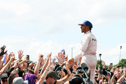 Race winner Lewis Hamilton, Mercedes AMG F1 celebrates with the fans