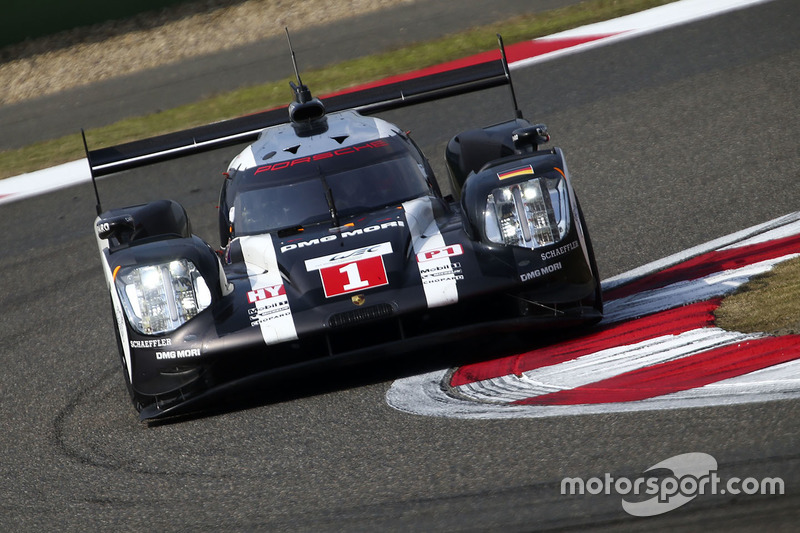 #1 Porsche Team Porsche 919 Hybrid: Timo Bernhard, Mark Webber, Brendon Hartley