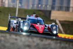 #5 Toyota Racing Toyota TS050 Hybrid: Anthony Davidson, Sébastien Buemi, Kazuki Nakajima