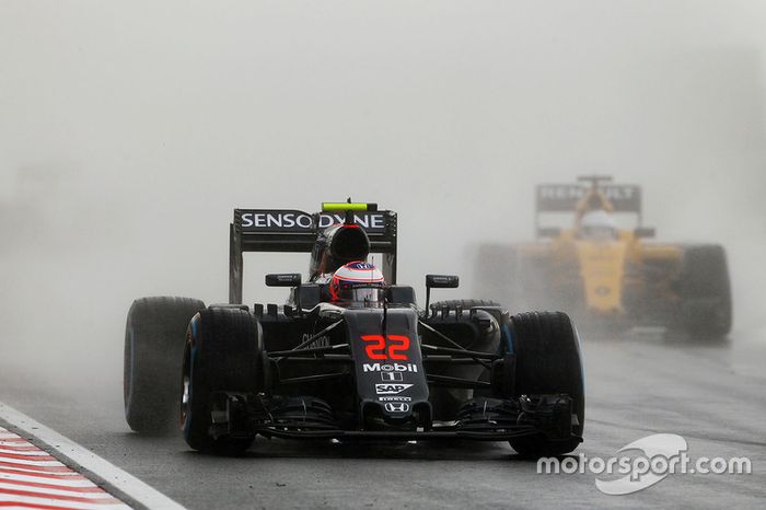 Jenson Button, McLaren MP4-31