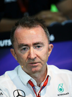 Paddy Lowe, Mercedes AMG F1 Executive Director, in the de persconferentie