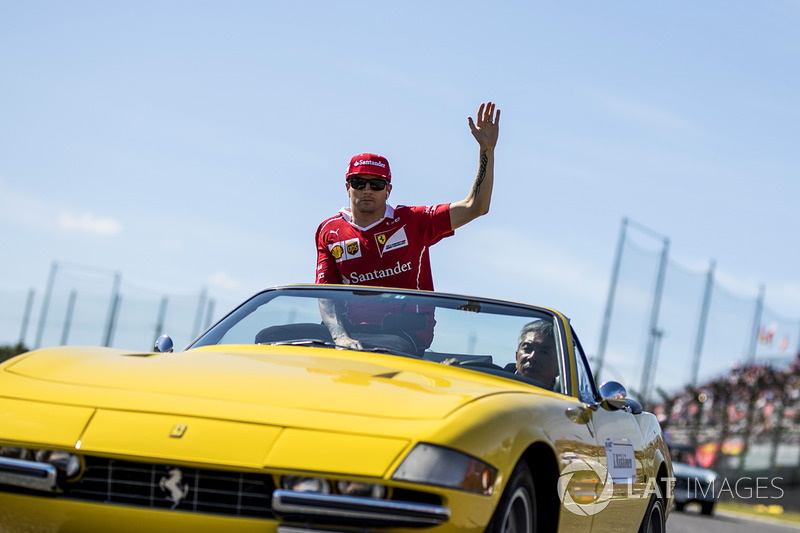 Kimi Raikkonen, Ferrari on the drivers parade