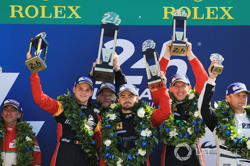 GTE AM podium: first place Robert Smith, Will Stevens, Dries Vanthoor, JMW Motorsport