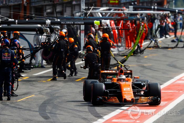 Stoffel Vandoorne, McLaren MCL32