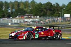 #71 AF Corse Ferrari 488 GTE : Davide Rigon, Sam Bird, Miguel Molina