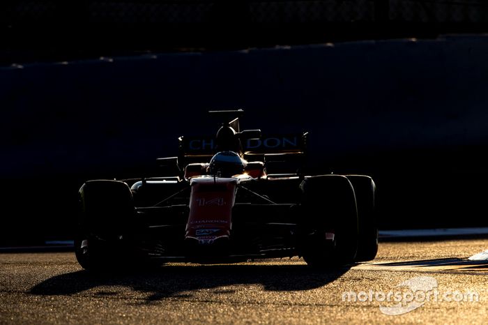 Fernando Alonso, McLaren MCL32