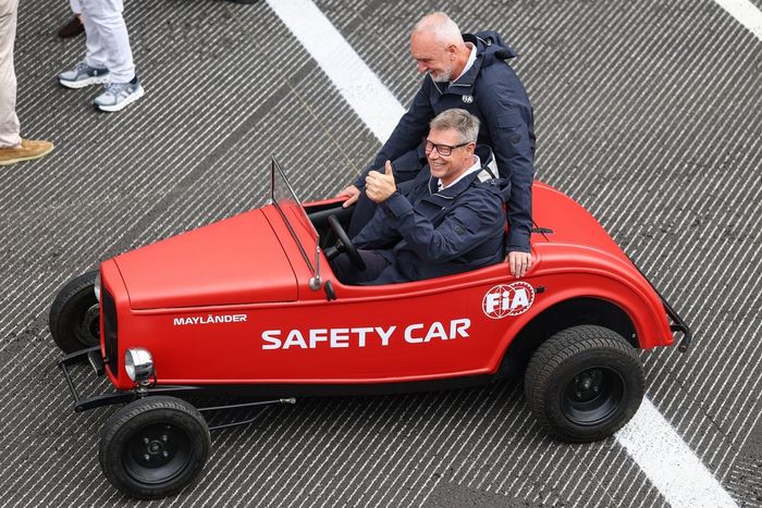 Bernd Maylander, FIA Safety Car Driver, on the drivers parade
