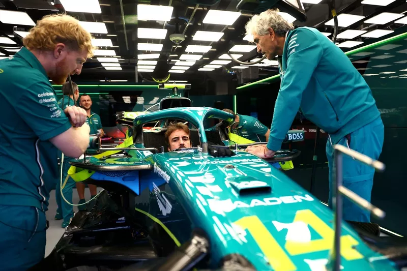 Fernando Alonso, Aston Martin Racing