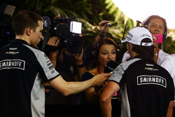 Sergio Pérez, Sahara Force India F1 con los medios de comunicación