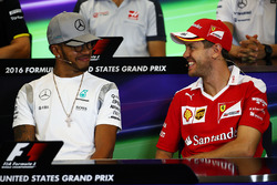 (L to R): Lewis Hamilton, Mercedes AMG F1 and Sebastian Vettel, Ferrari in the FIA Press Conference