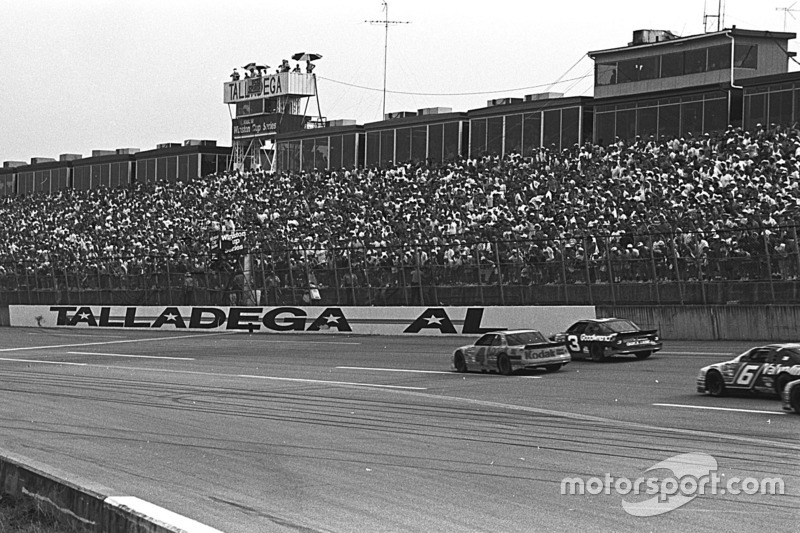 Foto-Finish: Dale Earnhardt gegen Ernie Irvan