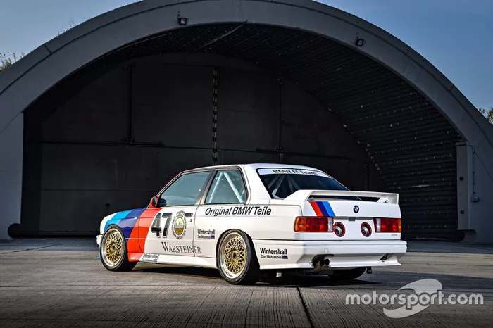 BMW M3 DTM E30