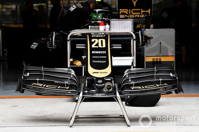 Detalle delantero del Haas F1 Team VF-19