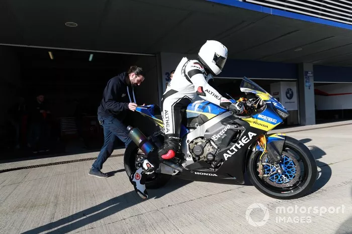 #52 Althea Racing: Alessandro Delbianco