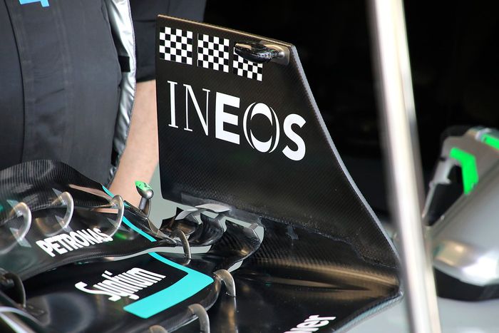 Mercedes W14, front wing endplate