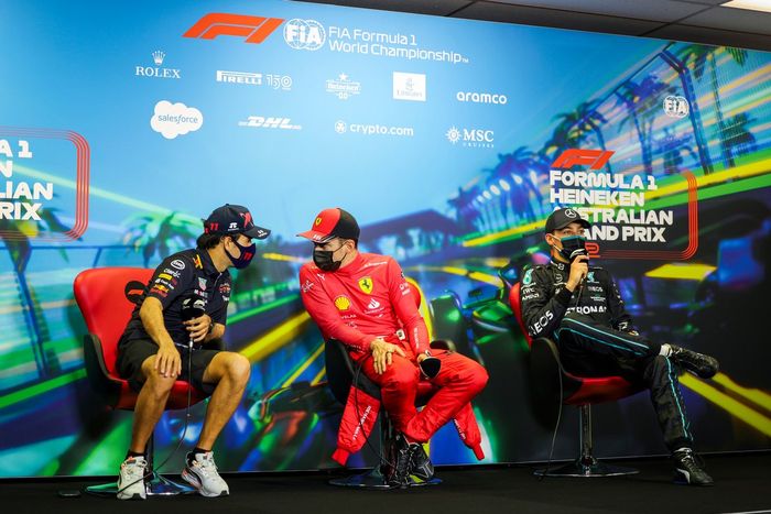 El ganador, Charles Leclerc, Ferrari, Sergio Pérez, Red Bull Racing, George Russell, Mercedes-AMG