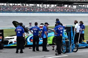 Darrell Wallace Jr., Richard Petty Motorsports, Chevrolet Camaro Victory Junction