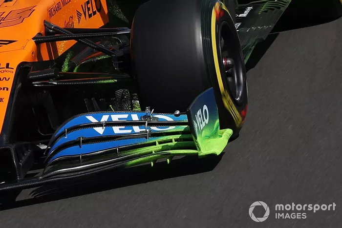McLaren MCL35 Detalle del flujo del ala delantera