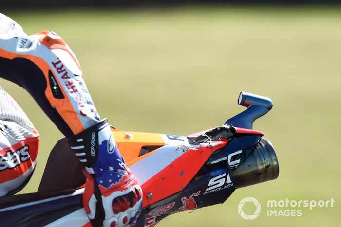 Marc Marquez, Repsol Honda Team, damaged bike