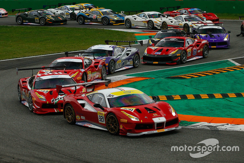 #321 Ferrari 488, Scuderia Corsa - Ferrari of Beverly Hills: Thomas Tippl