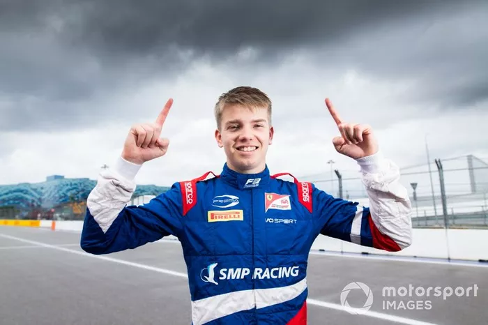 #45  Robert Shwartzman, FIA F3