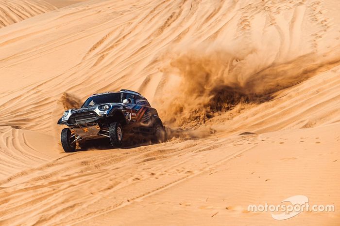 #317 X-Raid Mini JCW Rally Team Bmw: Vladimir Vasilyev, Dmitro Tsyro