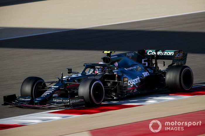 Sebastian Vettel, Aston Martin AMR21 