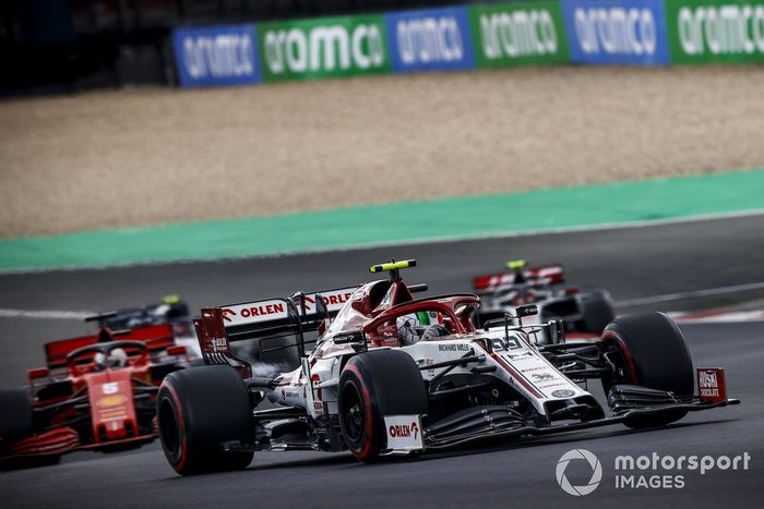 Antonio Giovinazzi, Alfa Romeo Racing C39, Sebastian Vettel, Ferrari SF1000