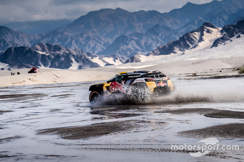 #300 Peugeot Sport Peugeot 3008 DKR: Stéphane Peterhansel, Jean-Paul Cottret