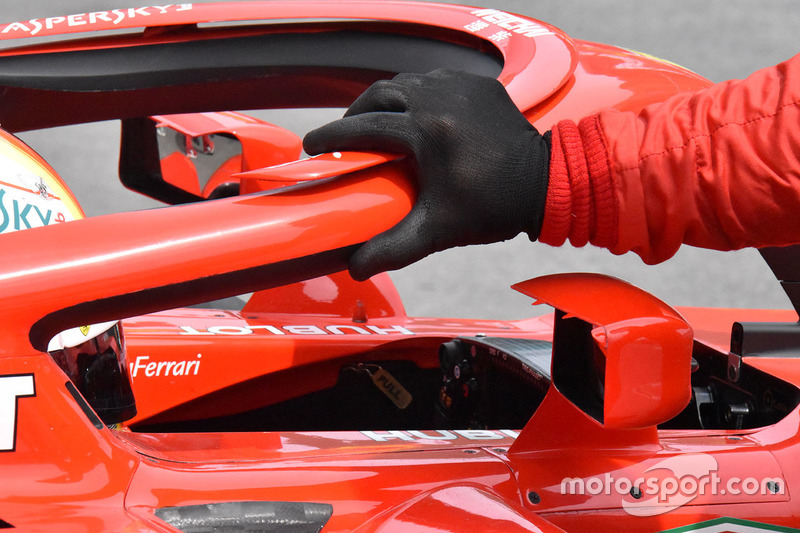 Ferrari SF71H mirror detail