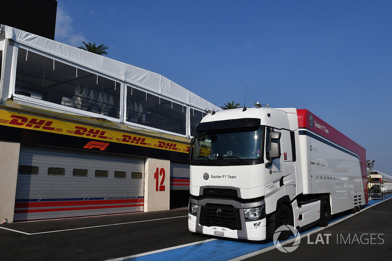 Sauber camión