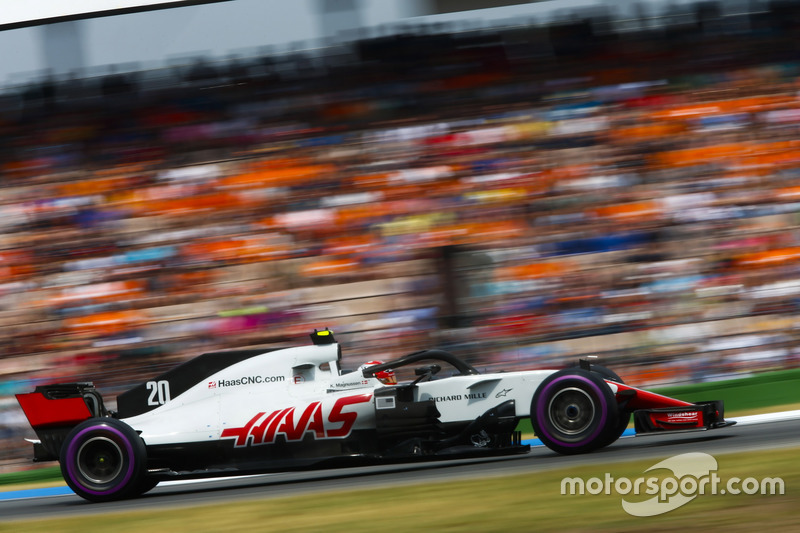 5: Кевин Магнуссен, Haas F1 Team VF-18 – 1:12.200