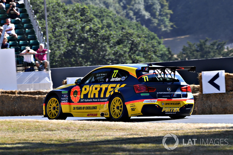 Andrew Jordan, BMW 125i M Sport (52,58 detik)