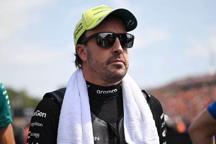 Fernando Alonso, Aston Martin Racing