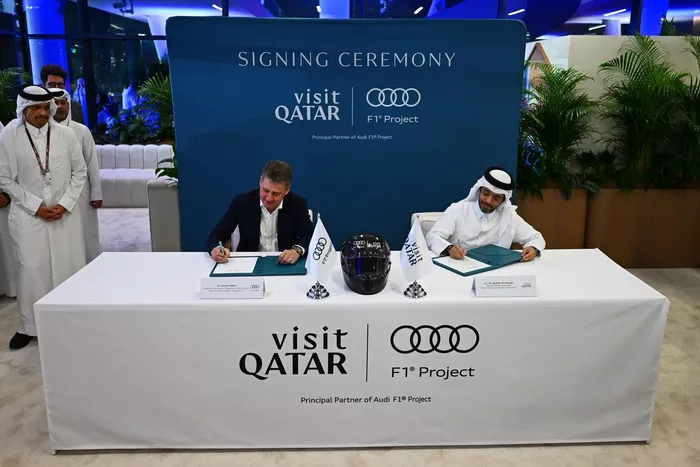 Dr. Gernot Doellner, Presidente del Consejo de Administración de Audi AG y Presidente del Consejo de Sauber Motorsport AG, Excmo. Sr. D. Saad bin Ali Al Kharij, Presidente de Qatar Tourism 