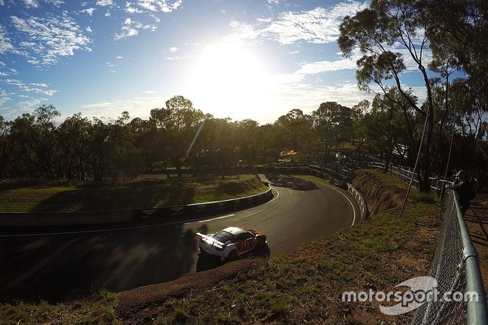 #88 Maranello Motorsport Ferrari 458 Italia GT3: Mika Salo, Toni Vilander, Tony D'Alberto, Grant Denyer