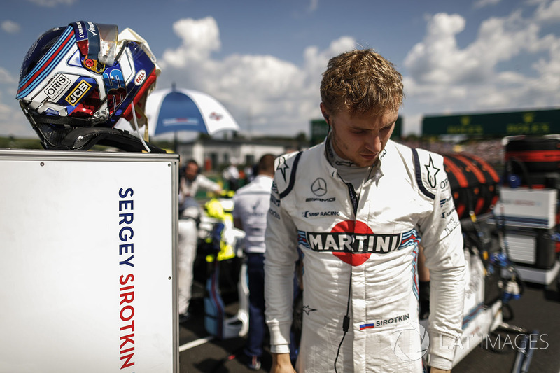 Sergey Sirotkin, Williams Racing, on the grid