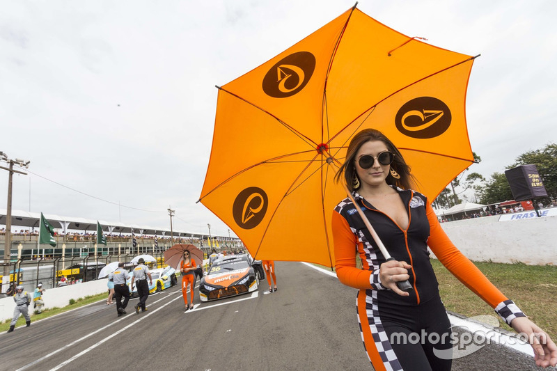 Grid girl