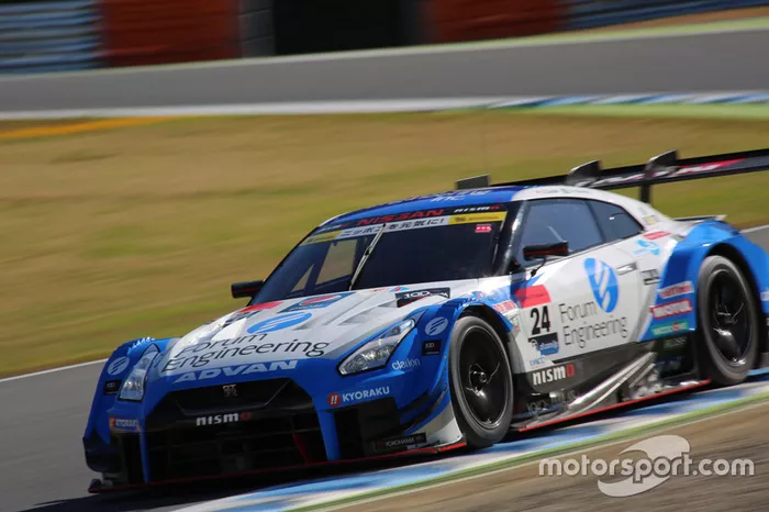 #24 フォーラムエンジニアリング ADVAN GT-R｜2017年