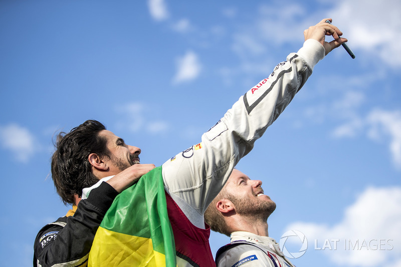 Lucas di Grassi, Audi Sport ABT Schaeffler, Sam Bird, DS Virgin Racing, festeggiano sul podio